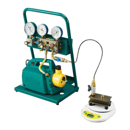 REFCO 10964-PM2-R290 – R290, R600, R600a įkrovimo stotelė su RL-2 vakuuminiu siurbliu